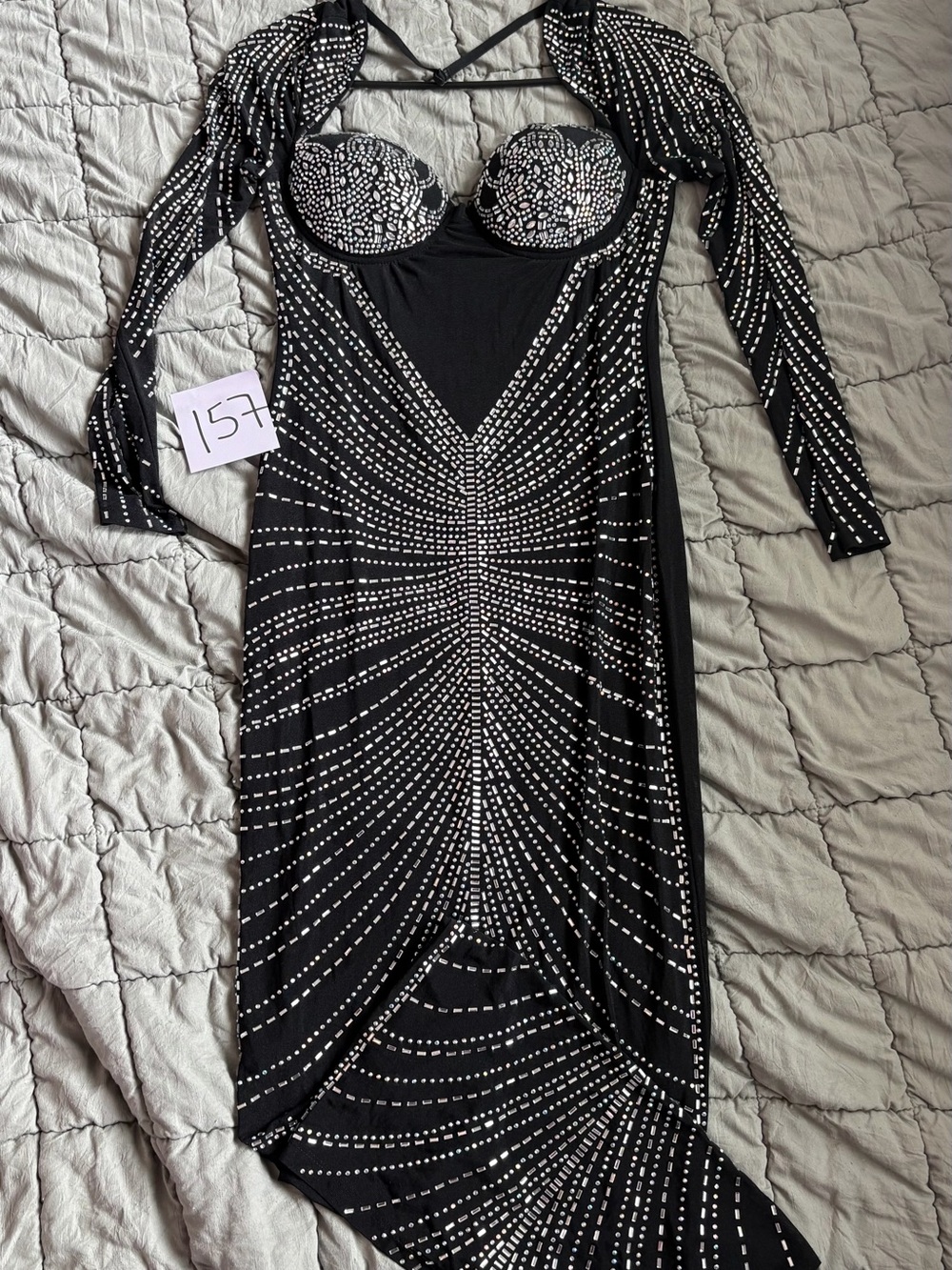 Black Long-Sleeve Rhinestone-Pattern Evening Dress